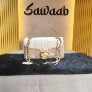 Elegant Quilted Chain Shoulder Bag-Ivory White